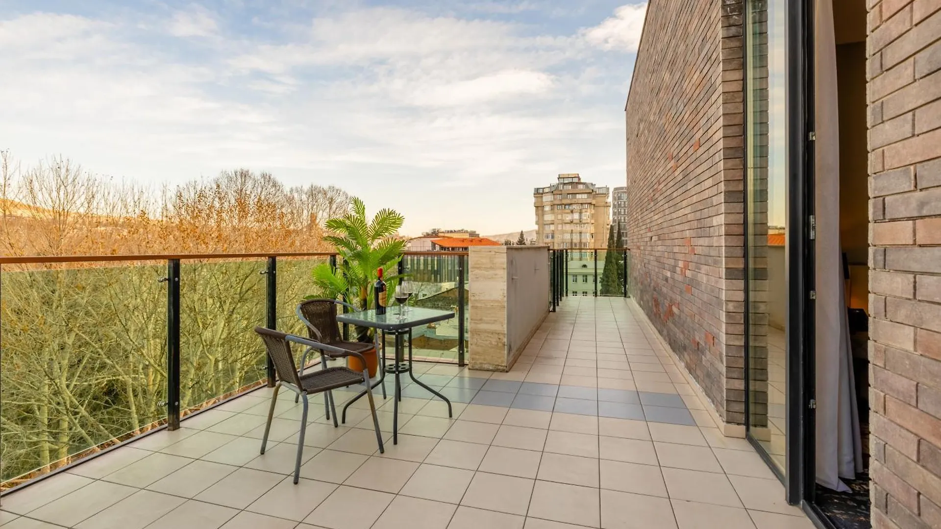Brosse Garden Hotell Tbilisi 4*,  Georgien